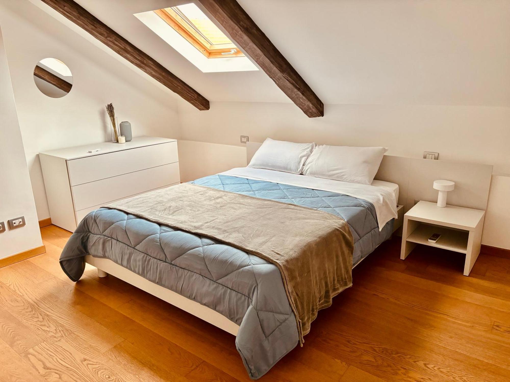 Unonoveuno Luxury Apartment Neapel